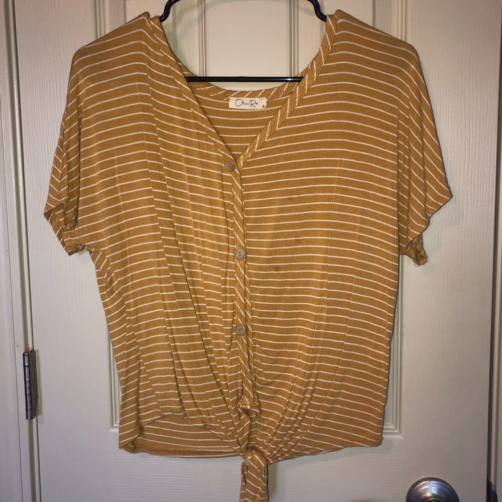 Mustard stripe crop top
